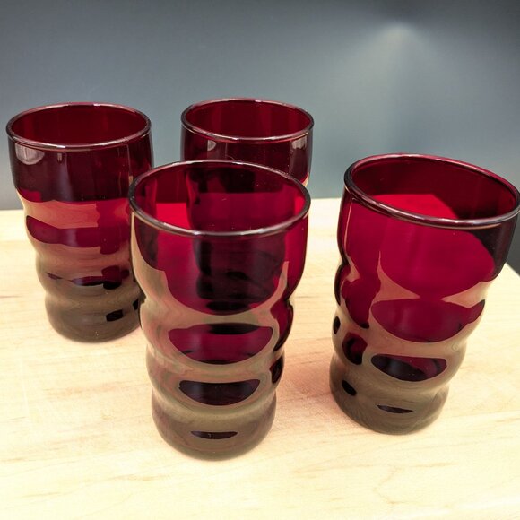 Set of 4 Midcentury Vintage Anchor Hocking Whirly Twirly Glasses - Ruby Red - Picture 1 of 7